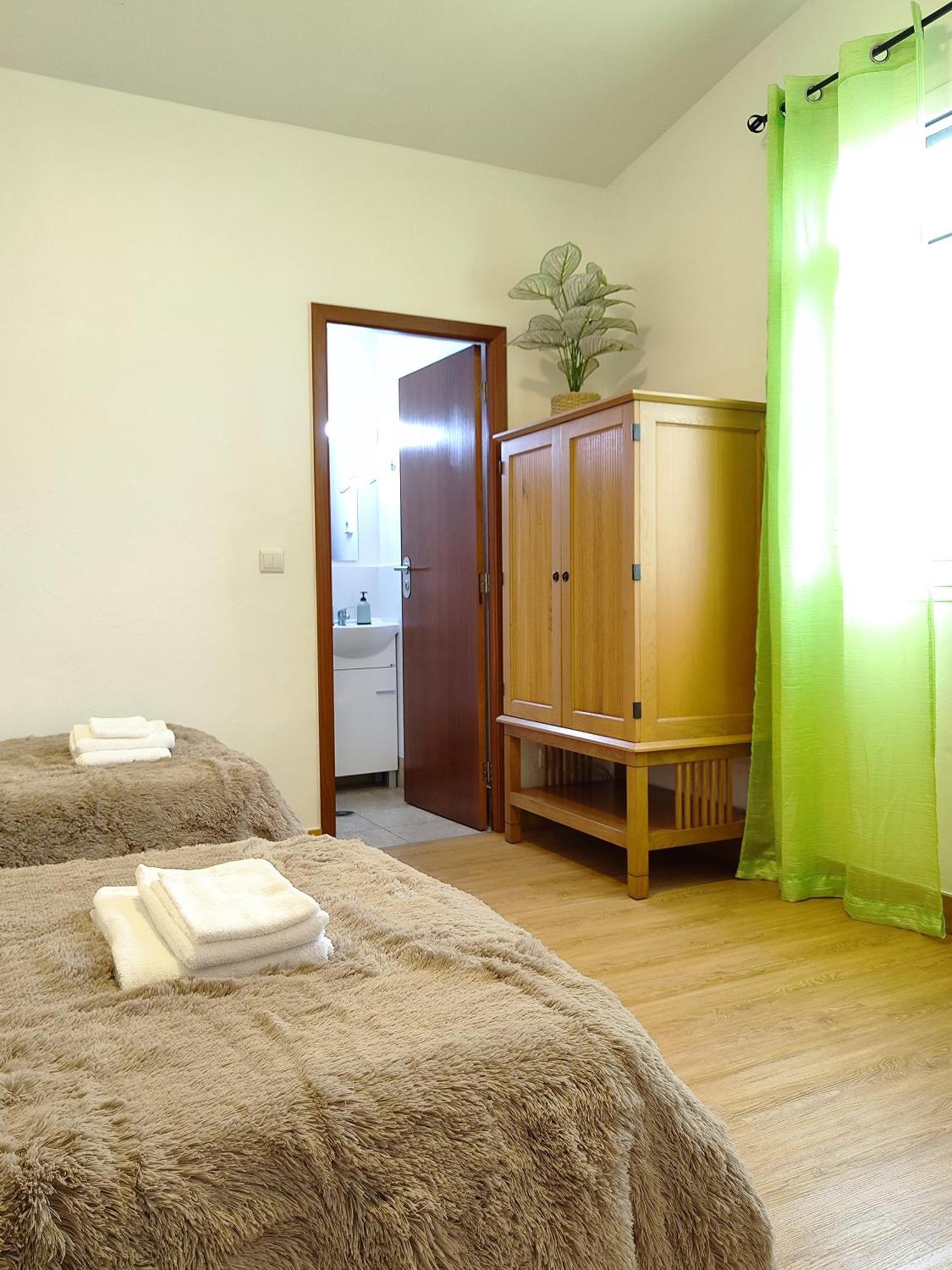 Вилла Gateone Al Airport View House Машику Экстерьер фото