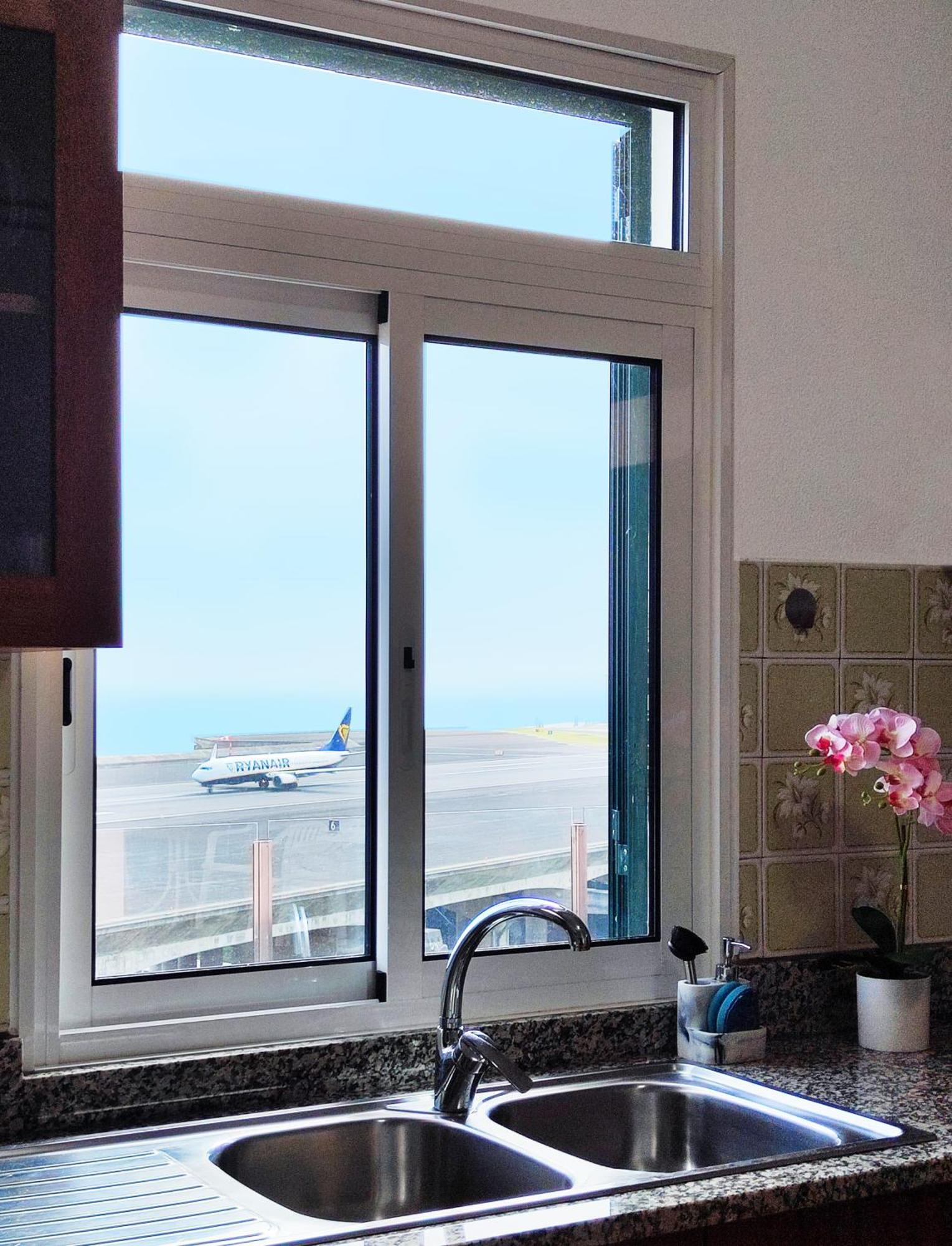 Вилла Gateone Al Airport View House Машику Экстерьер фото